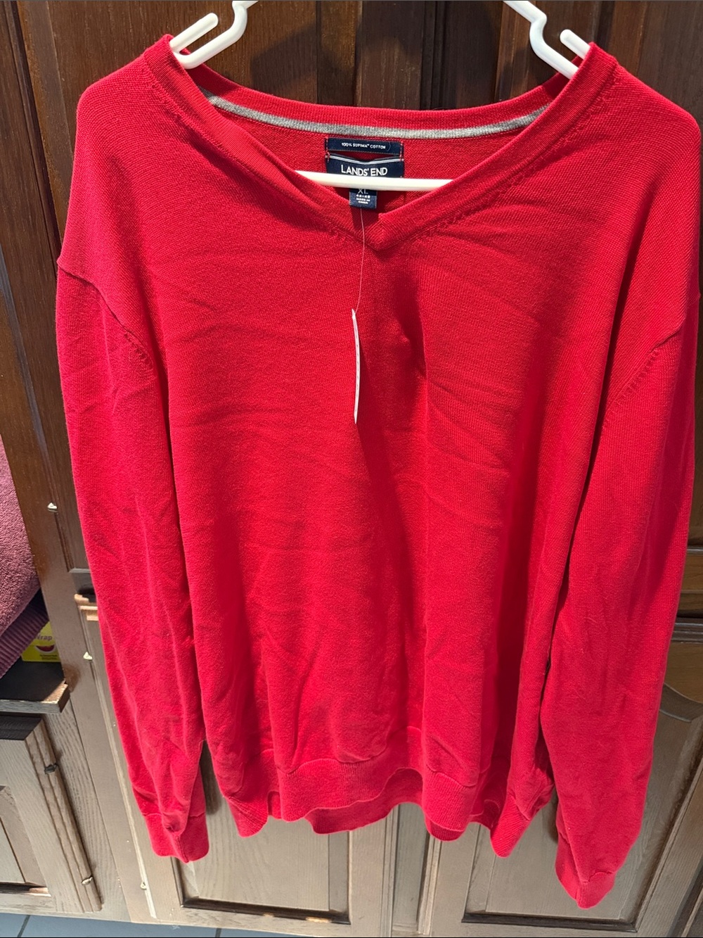 Lands' End Men’s Bright Red V-Neck Cotton Sweater. XL NWT